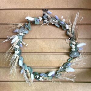 Couronne de fleurs séchées